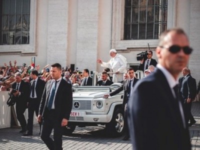Оркестр та хор львівської семінарії виступив перед Папою