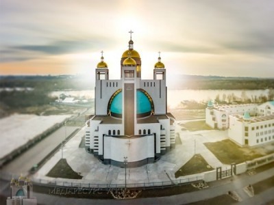 На каналах Суспільного транслюватимуть недільні богослужіння п’ятьох церков