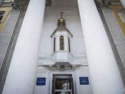 У Криму російські окупанти пограбували українську церкву