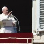 Папа підтримав припинення вогню на Донбасі й молиться за його здійснення