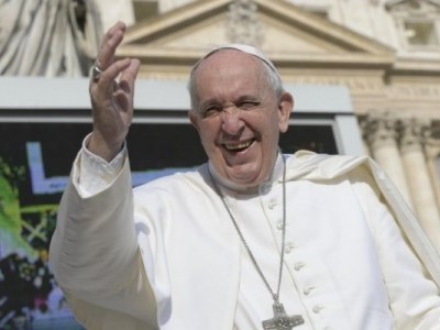 Римська Церква молитиметься за Папу з нагоди 50-річчя його священства