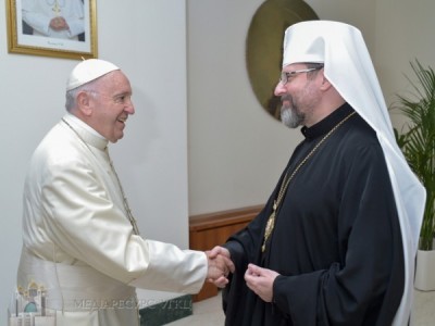 «Я є поруч з українським народом», — Папа Франциск до Блаженнішого Святослава