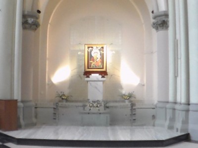 Облаштування каплиці ікони Львівської Богородиці